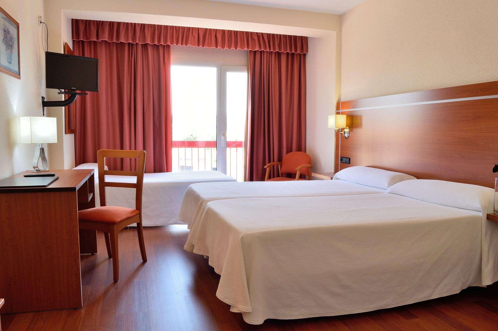 Hotel Mari Carmen Guadix Exteriör bild