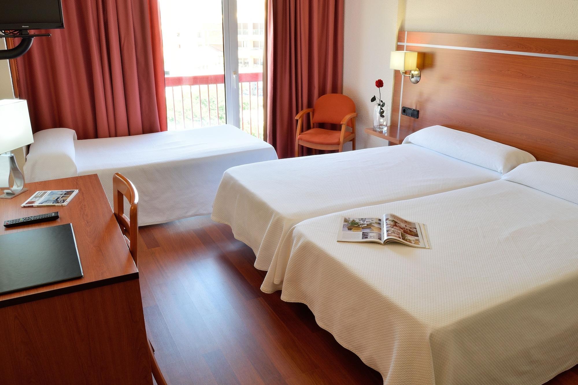 Hotel Mari Carmen Guadix Exteriör bild