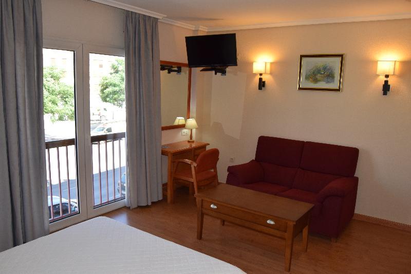 Hotel Mari Carmen Guadix Exteriör bild